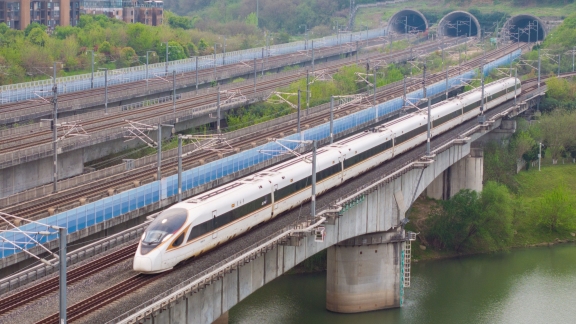 Dari 102 proyek utama yang dipetakan untuk Tiongkok  selama periode Rencana Lima Tahun ke-14 (2021-2025)