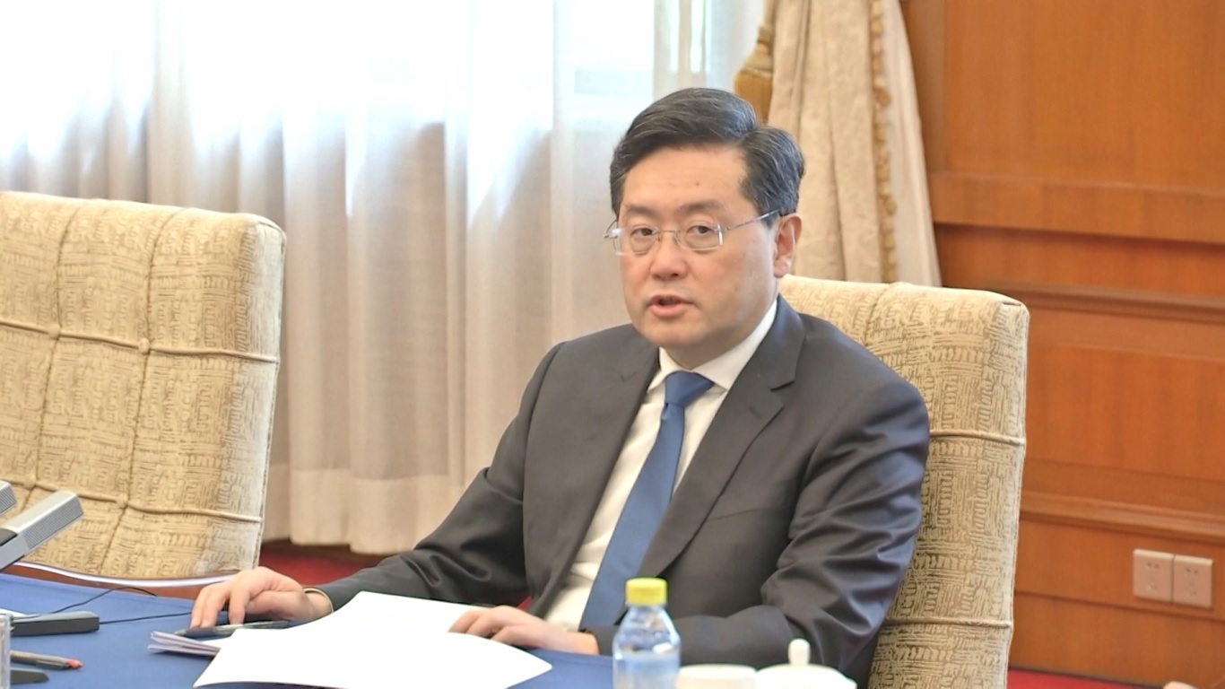 Qin mengatakan dalam pertemuan dengan Faisal bahwa Tiongkok siap bekerja dengan pihak Arab Saudi dalam menegakkan multilateralisme sejati