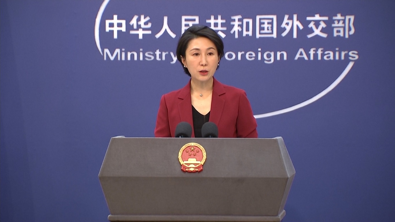 Mao menyampaikan hal tersebut saat diminta untuk mengomentari laporan beberapa perusahaan multinasional yang melaporkan adanya kampanye kotor di Xinjiang