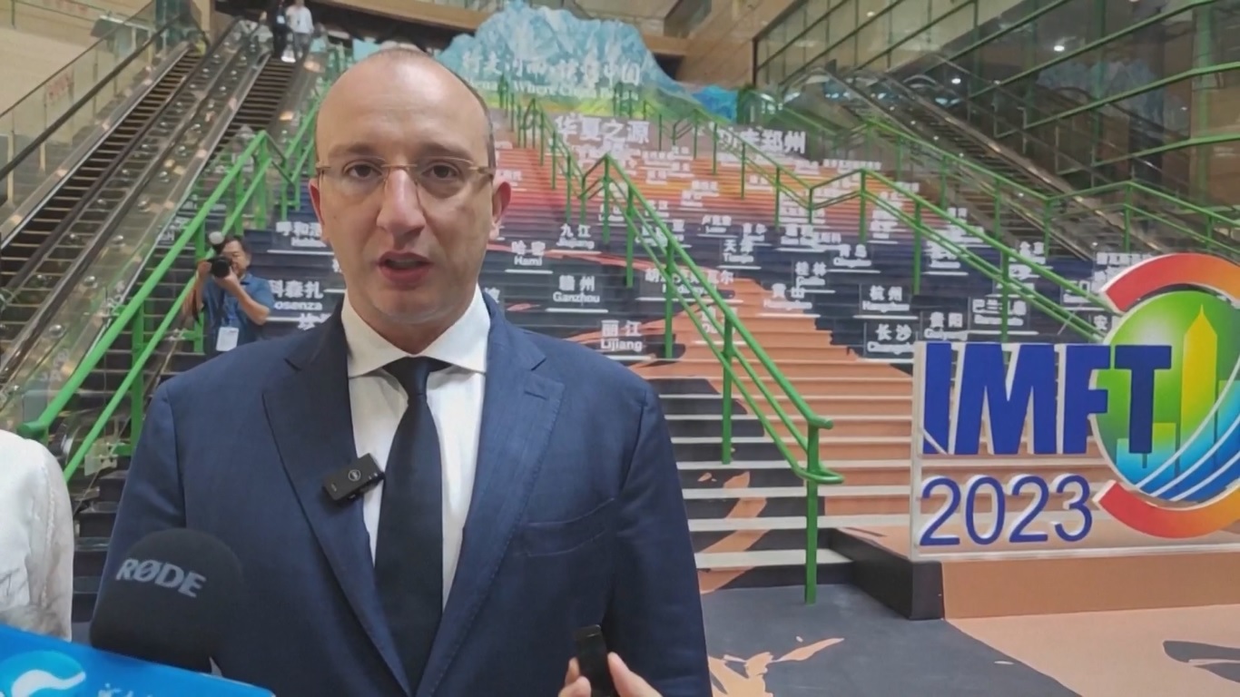 Pameran ini dibagi menjadi tiga bagian