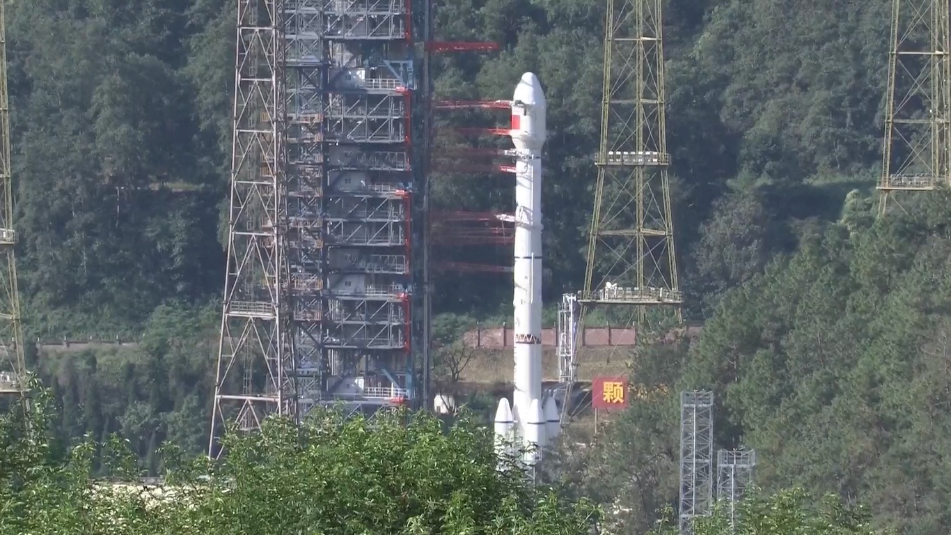 Satelit tersebut merupakan satelit orbit bumi menengah atau medium-earth orbit (MEO)