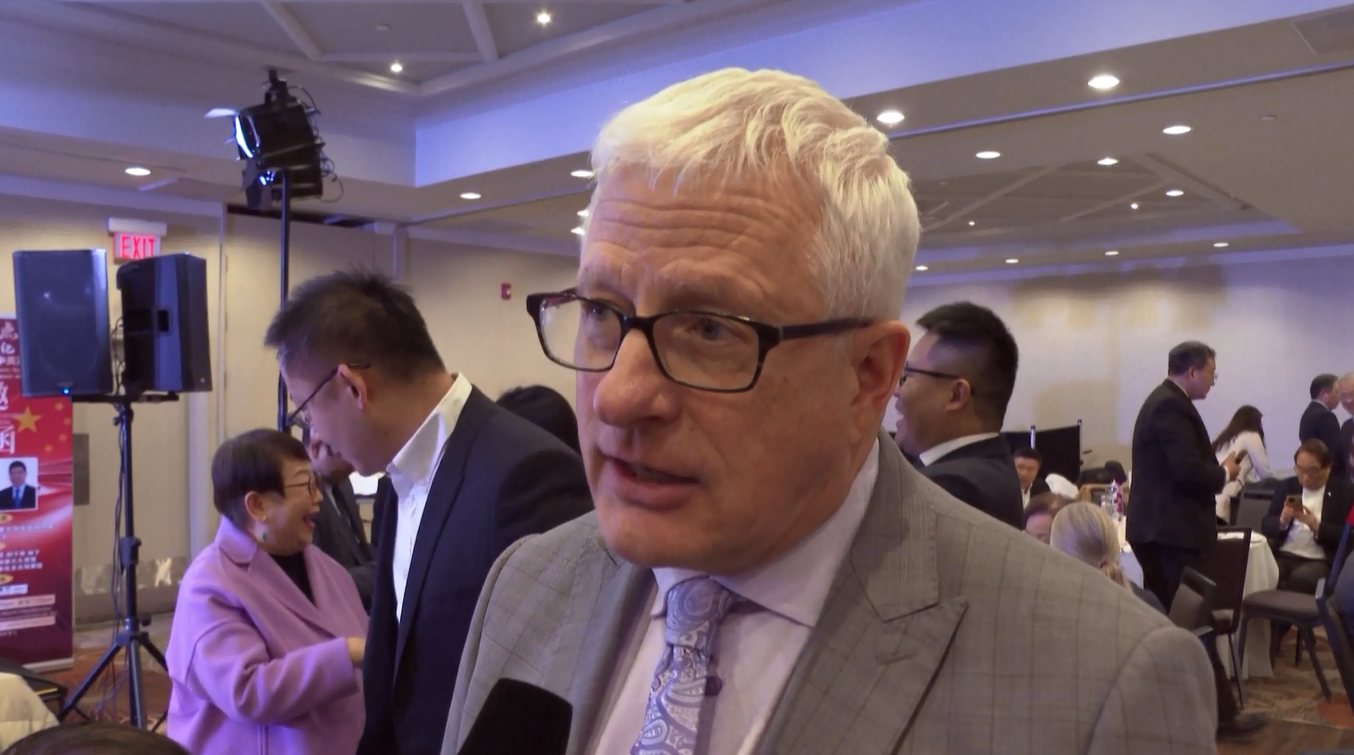 Para Pejabat Kanada Serukan Penguatan Hubungan dengan Tiongkok