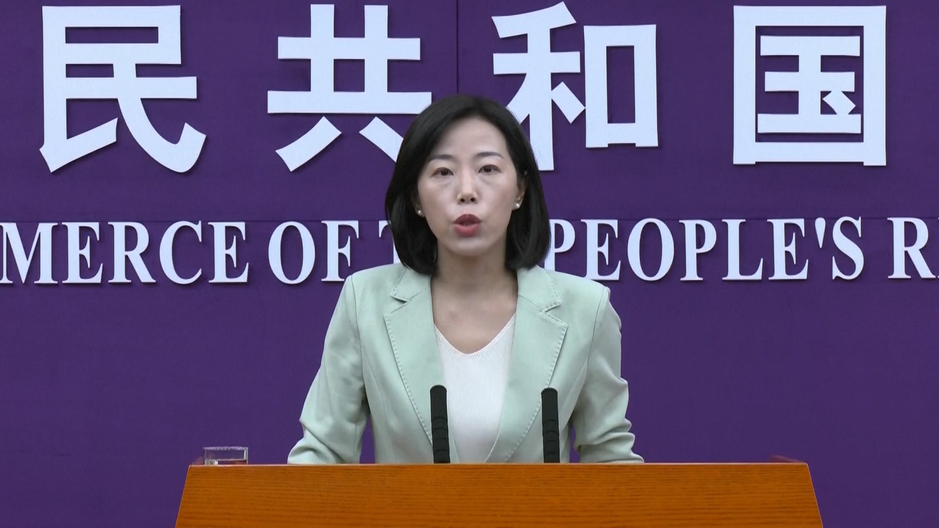 Shu mencatat bahwa Kementerian Perdagangan telah memperkenalkan serangkaian kebijakan untuk mendorong perkembangan perdagangan jasa dalam beberapa tahun terakhir