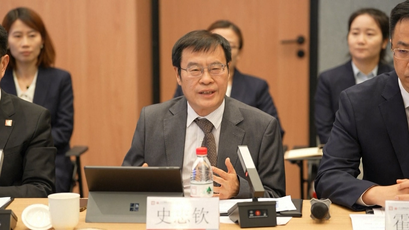 Laporan tersebut muncul satu hari sebelum pertemuan tingkat menteri keempat Forum Tiongkok-CELAC (Komunitas Negara-negara Amerika Latin dan Karibia) di ibu kota Tiongkok