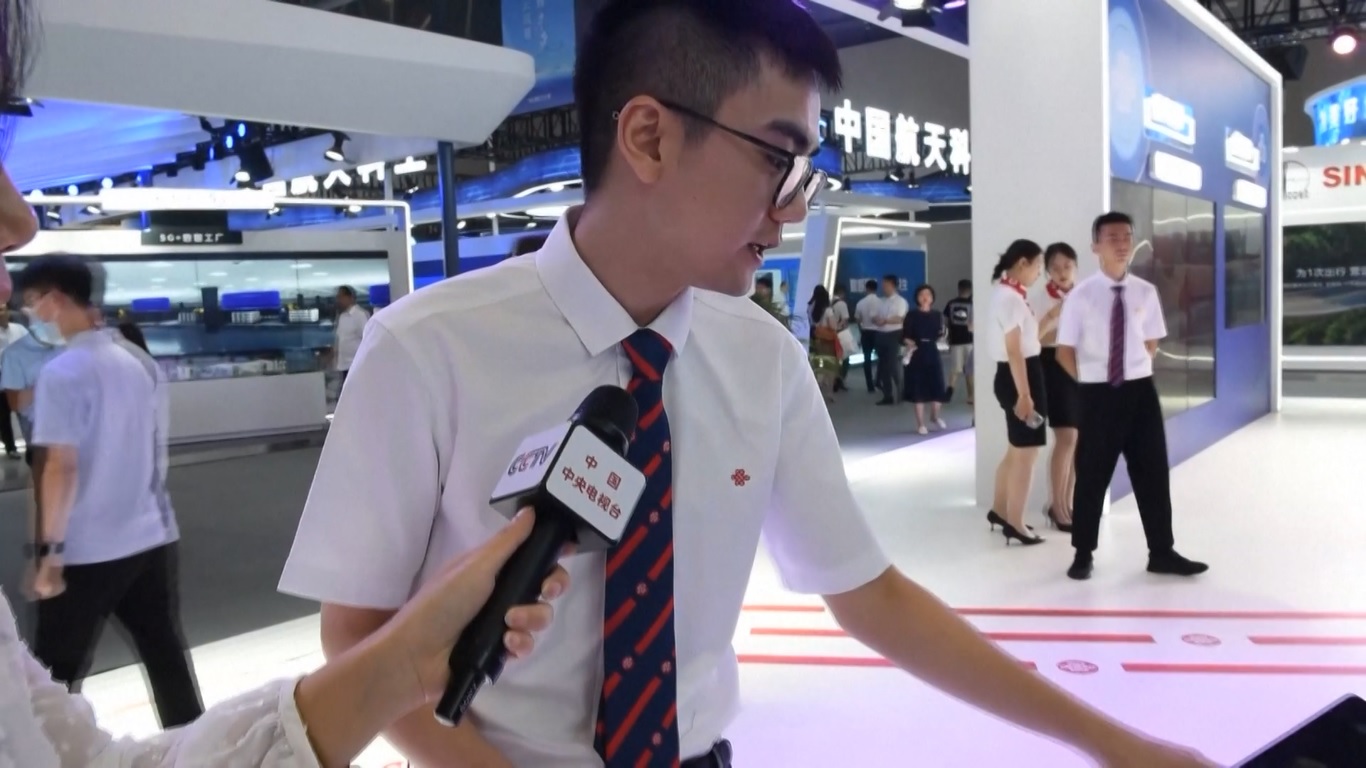 Pameran ini menampilkan Kendaraan Energi Baru (New Energy Vehicle/NEV) dengan kecerdasan