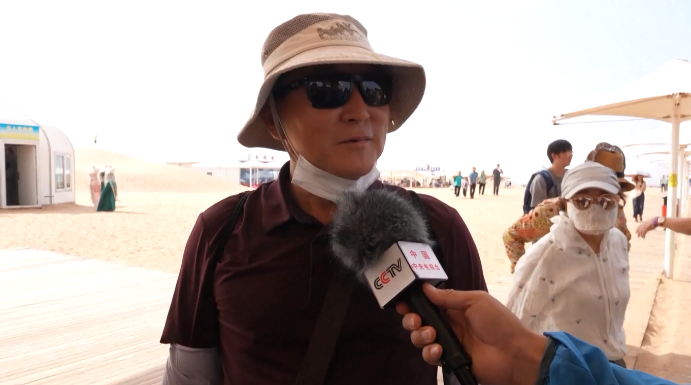 Wisatawan Asing Tertarik dengan Beragam Pengalaman Gurun dan Budaya di Mongolia Dalam