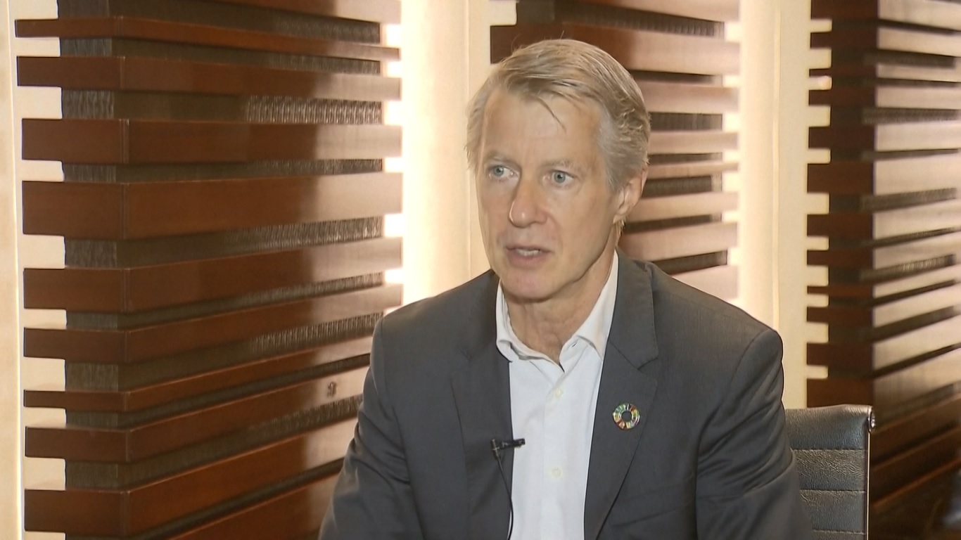 Huawei baru saja merilis fungsi telepon 5G baru yang memungkinkan penelepon untuk menggunakan terjemahan cepat jika orang di ujung telepon berbicara dalam bahasa yang berbeda