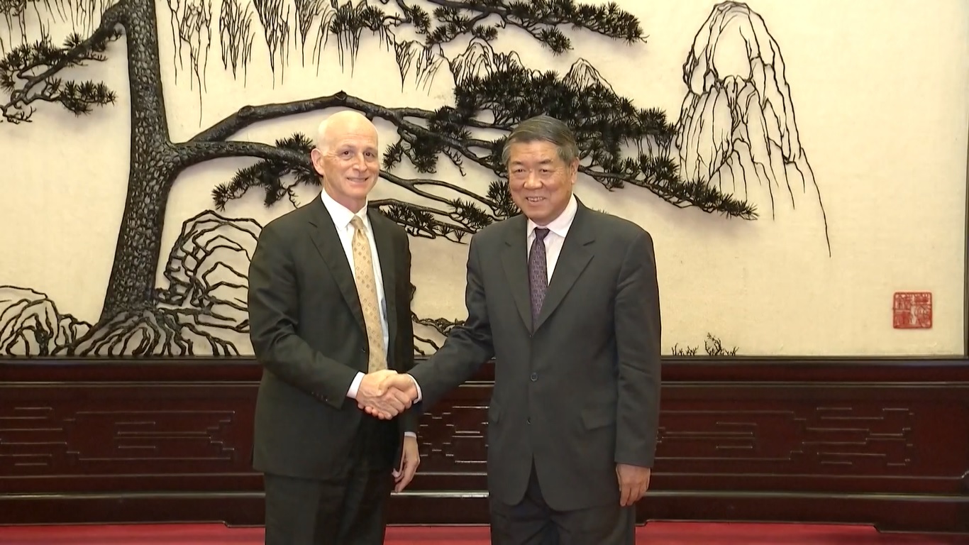 Wakil PM Tiongkok Menyerukan Hubungan Dagang Tiongkok-AS yang Stabil, Sehat, dan Berkelanjutan