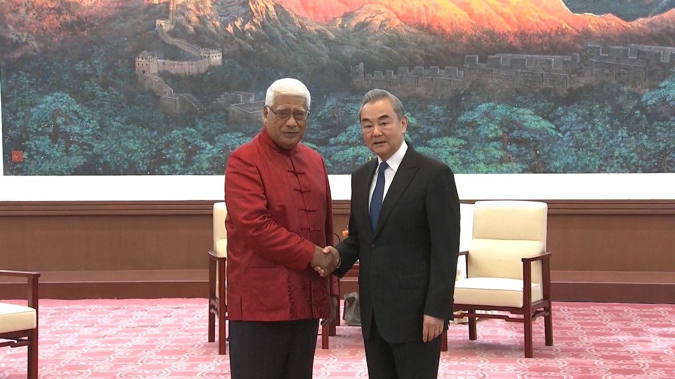 Wang Yi mengatakan Tiongkok bersedia untuk memperkuat pertukaran dan dialog partai politik dengan negara-negara Kepulauan Pasifik