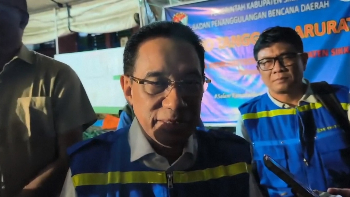 Upaya Penanganan Korban Luka Sedang Berlangsung Menyusul Gempa Bumi Mematikan di Indonesia