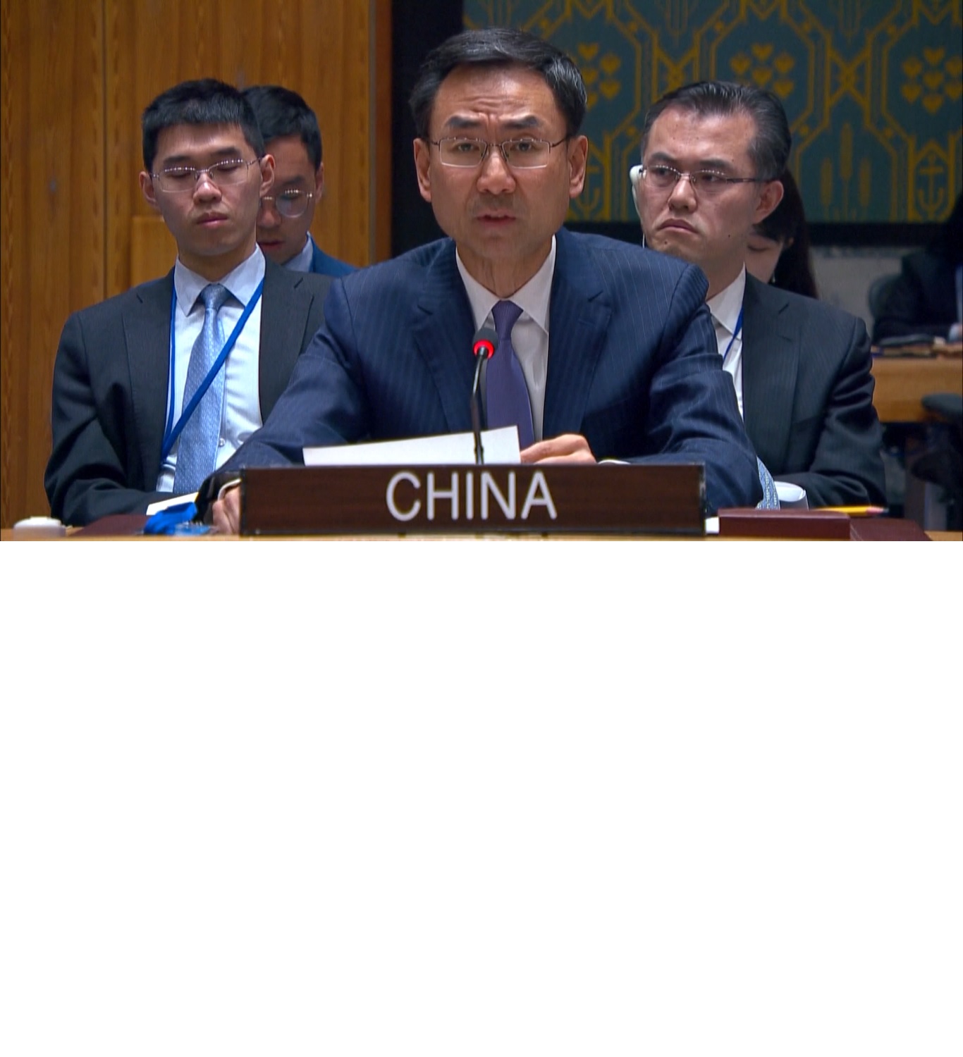 Tiongkok juga mengutuk sebuah kekuatan militer karena kontrol yang longgar pada ekspor senjata dan merusak stabilitas regional