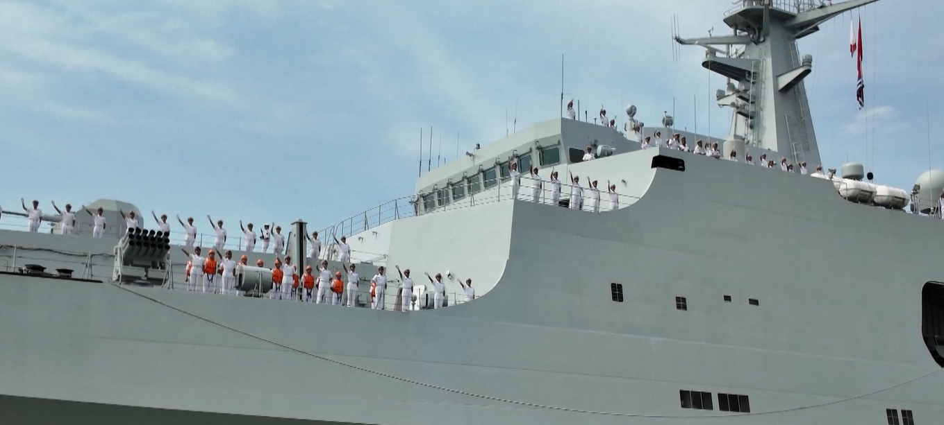 Kapal Angkatan Laut Tiongkok Tiba di Singapura untuk Kunjungan Persahabatan