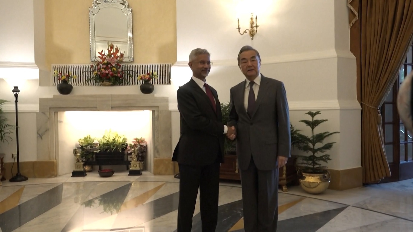 Tiongkok dan India Sepakat Pertahankan Momentum Hubungan Bilateral