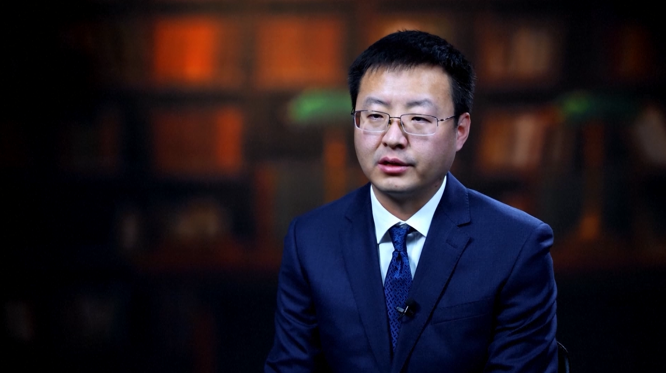 Para Ahli Tiongkok Peringatkan tentang Dampak AI terhadap Lapangan Kerja dan Serukan Perbaikan Regulasi