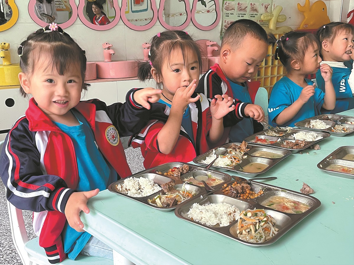 Kementerian juga menyerukan pengawasan yang lebih ketat terhadap pengadaan