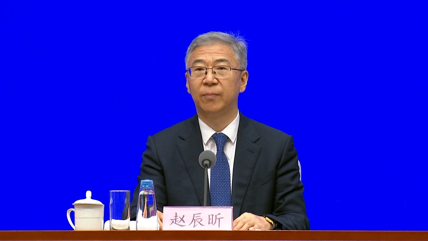 Otoritas tengah meluncurkan upaya untuk meluncurkan serangkaian kebijakan utama dan mencapai kemajuan nyata dalam pembangunan proyek