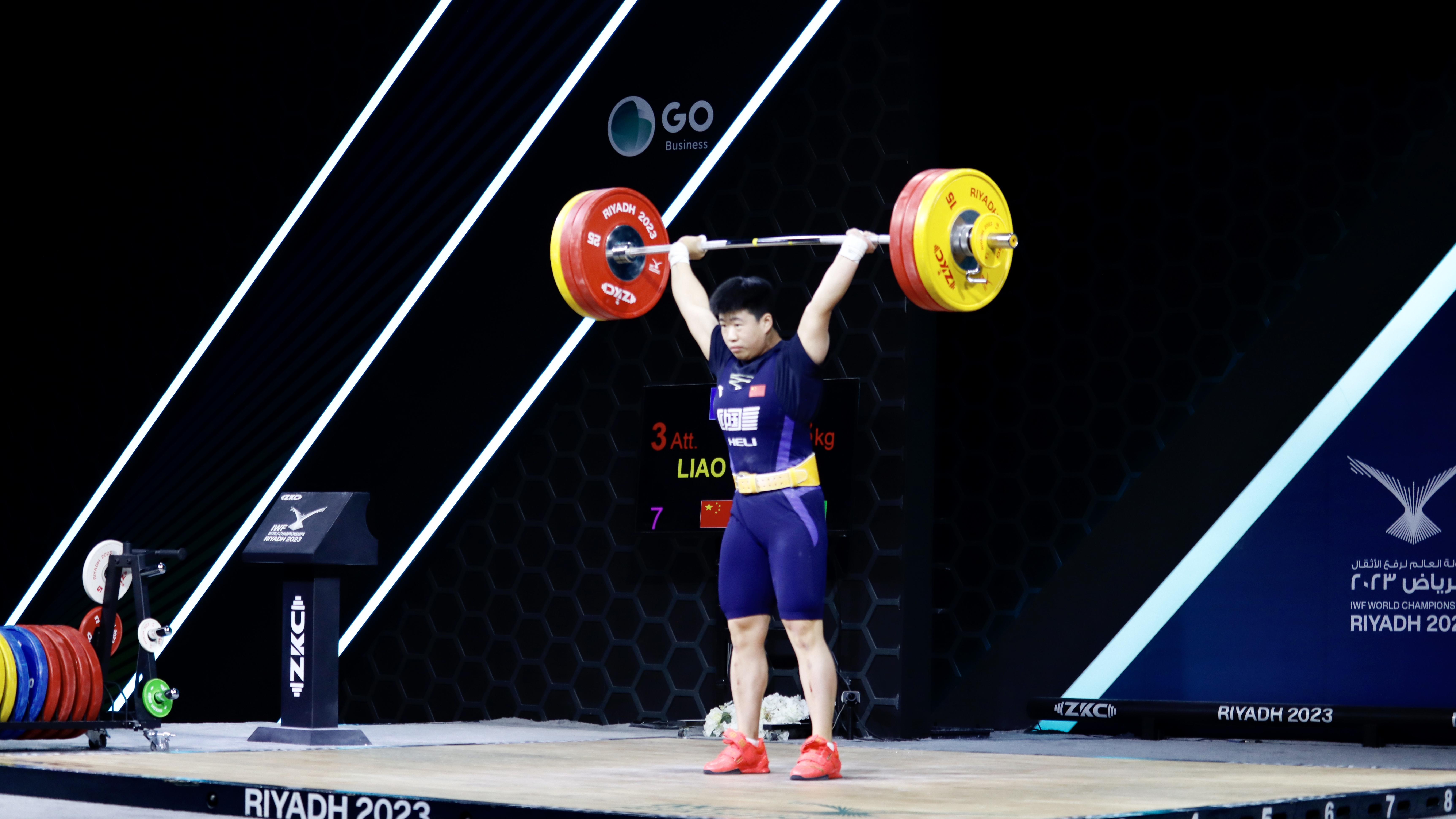 Dari angkatan Clean and Jerk