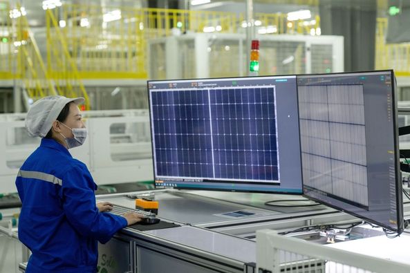 Tiongkok merupakan pemasok sistem fotovoltaik (photovoltaic/PV) nomor satu Jerman