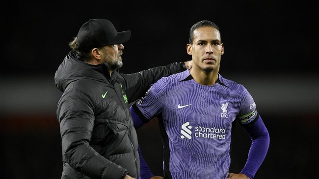 Kapten Liverpool Virgil van Dijk dikritik habis-habisan usai kalah 1-3 dari Arsenal pada lanjutan Liga Inggris di Stadion Emirates