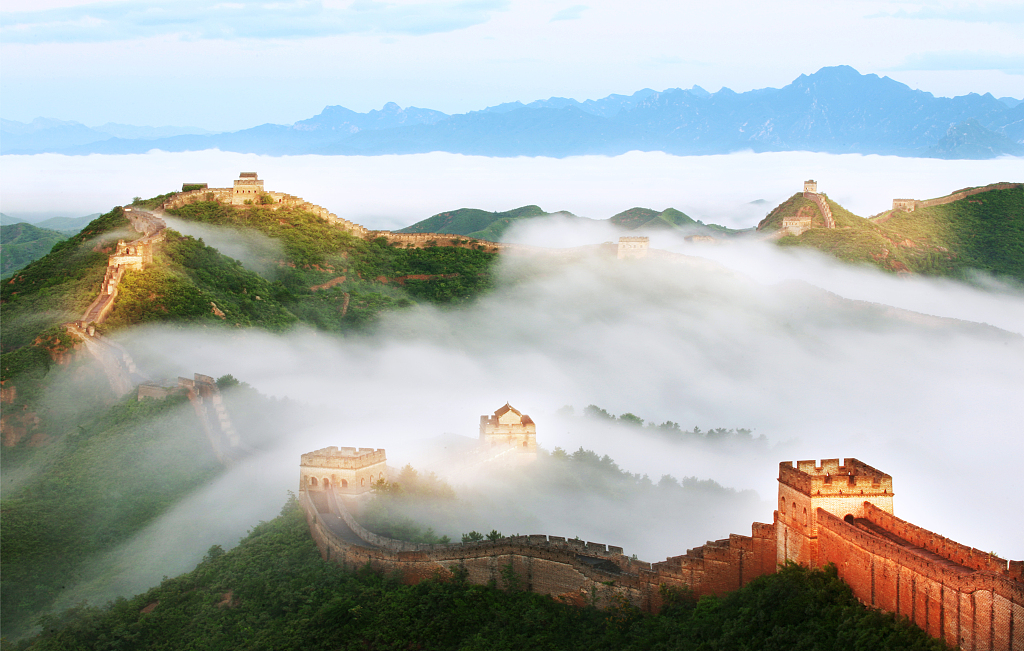 Peradaban Tionghoa yang terbuka dan inklusif berakar pada filsafat dan keyakinan kebudayaan Tionghoa yang harmonis tapi berbeda-beda