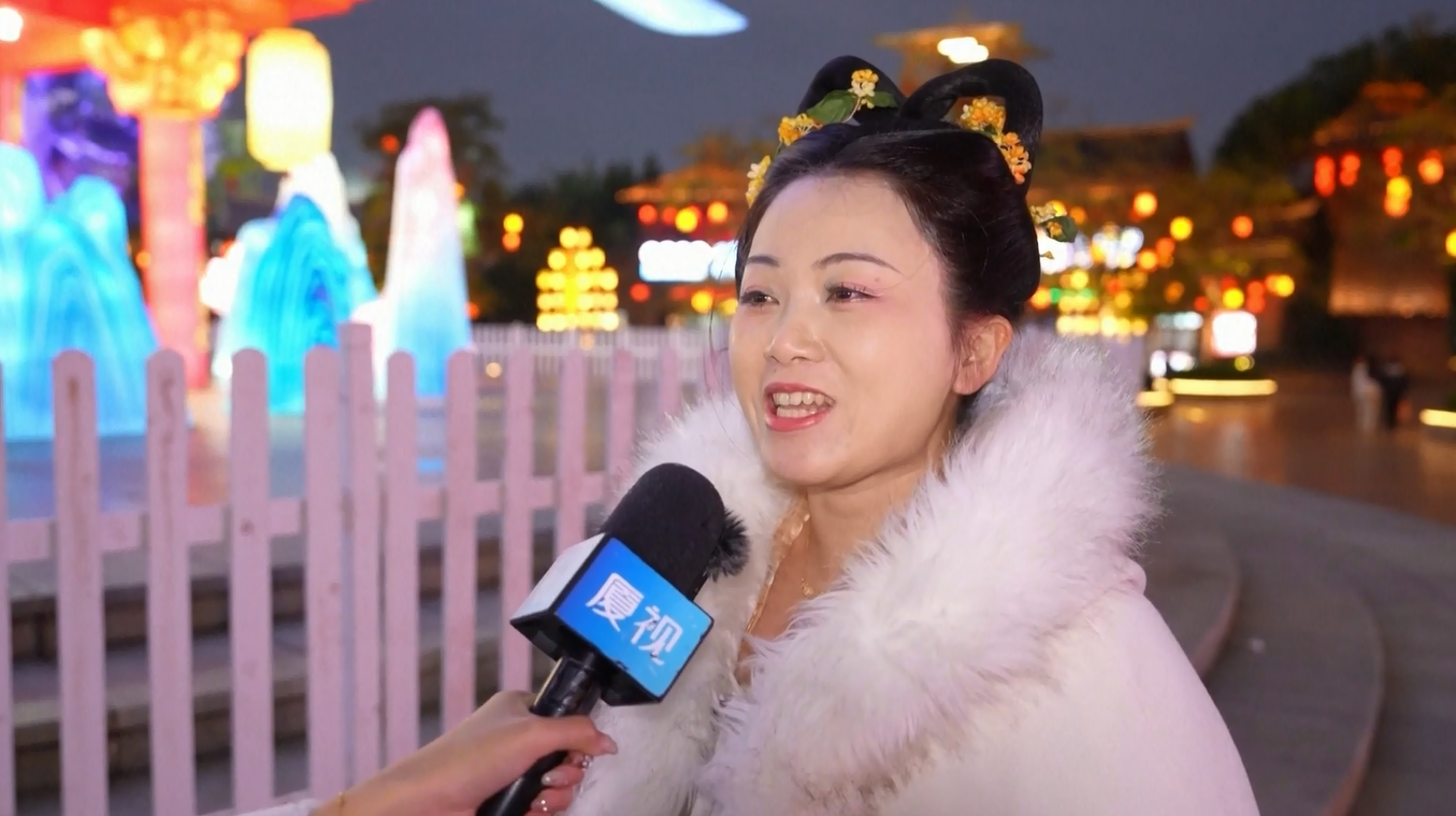 Pertunjukan Lampion Menerangi Xiamen untuk Festival Musim Semi 2026