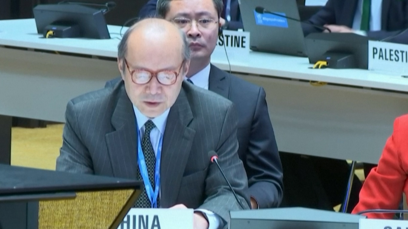 Tiongkok telah memberikan bantuan dalam bentuk uang tunai melalui berbagai saluran kepada Palestina dan badan-badan PBB sejak putaran konflik ini