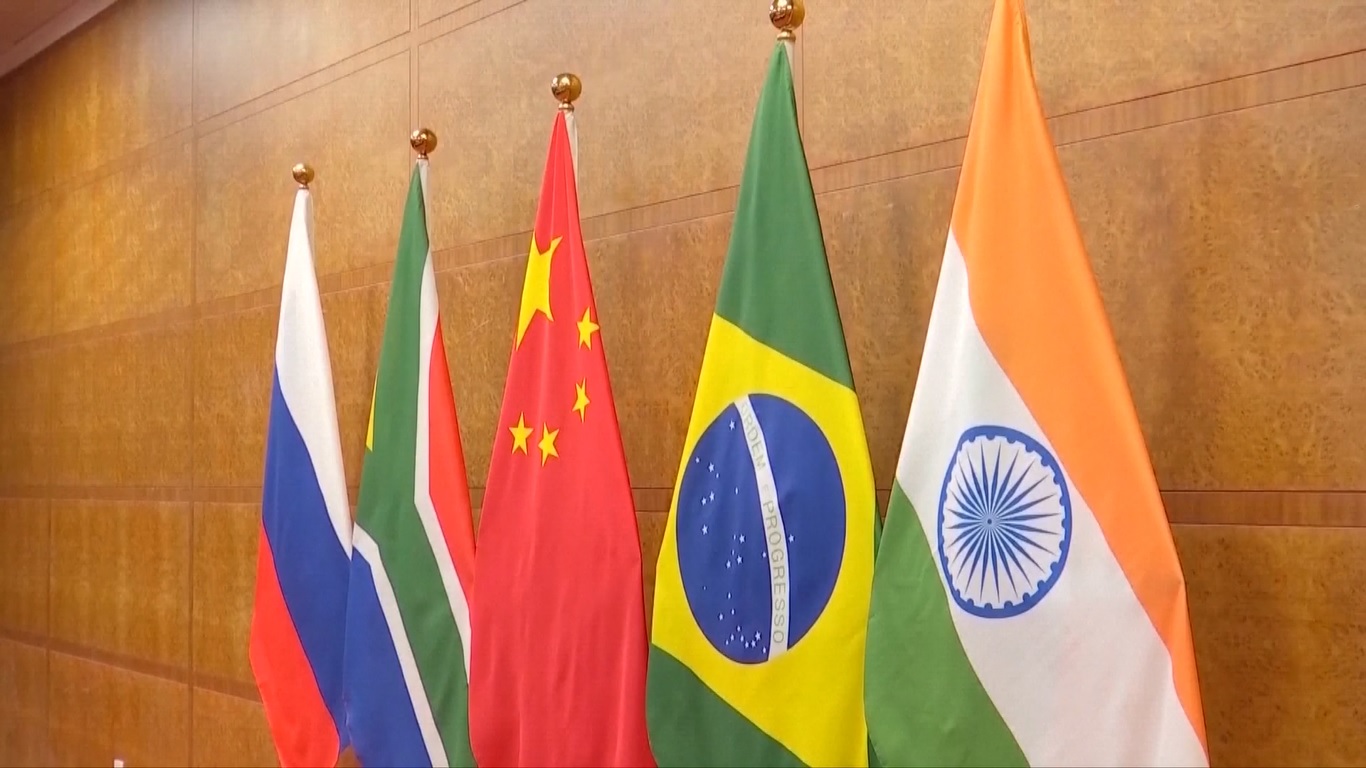 Perdagangan bilateral antara Tiongkok dan Rusia pada tahun 2022 naik 34