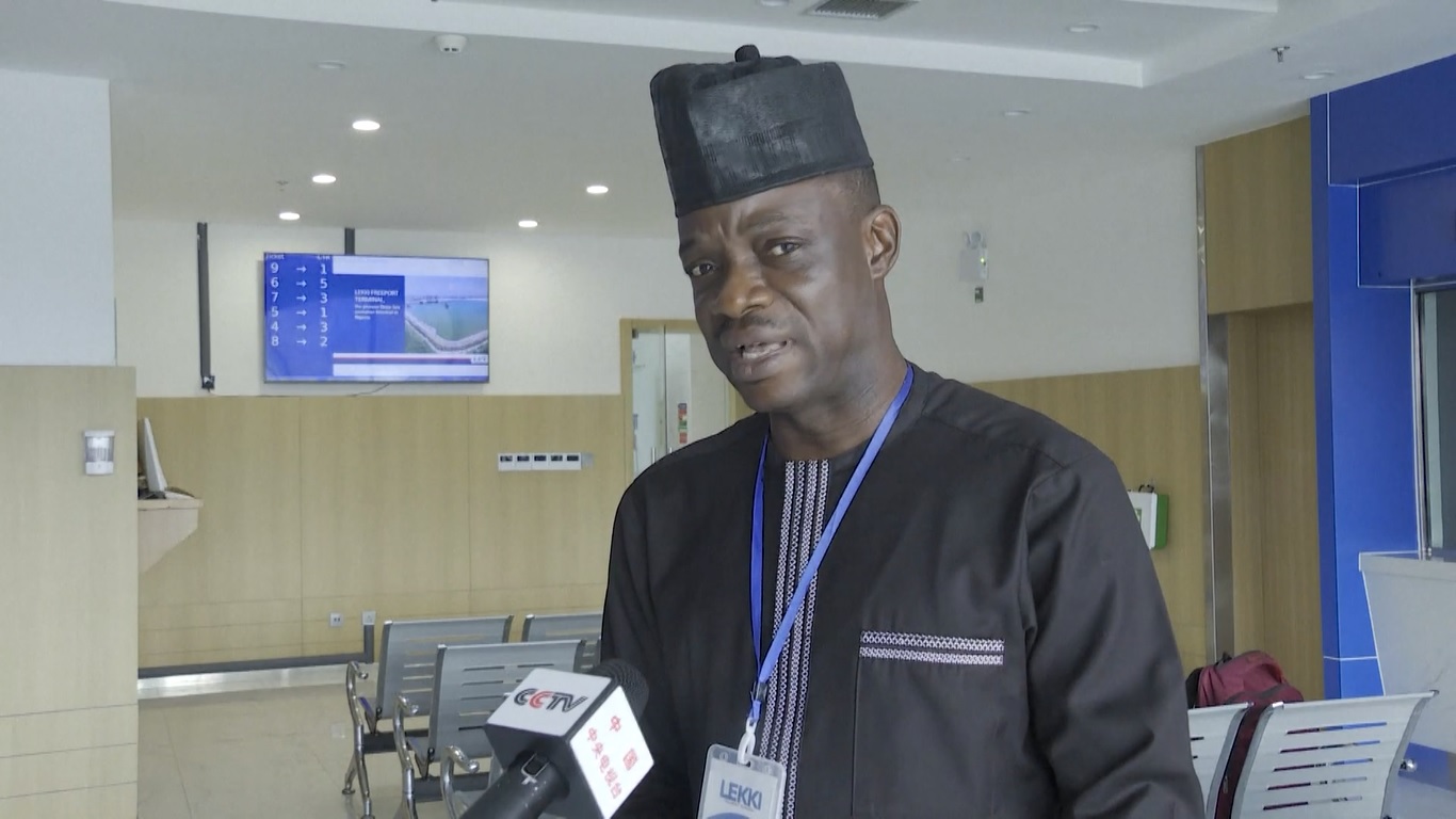 Dibangun oleh China Harbour Engineering Company