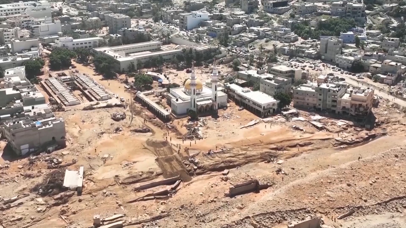 Xu mengatakan pasokan bantuan Tiongkok terutama mencakup tenda