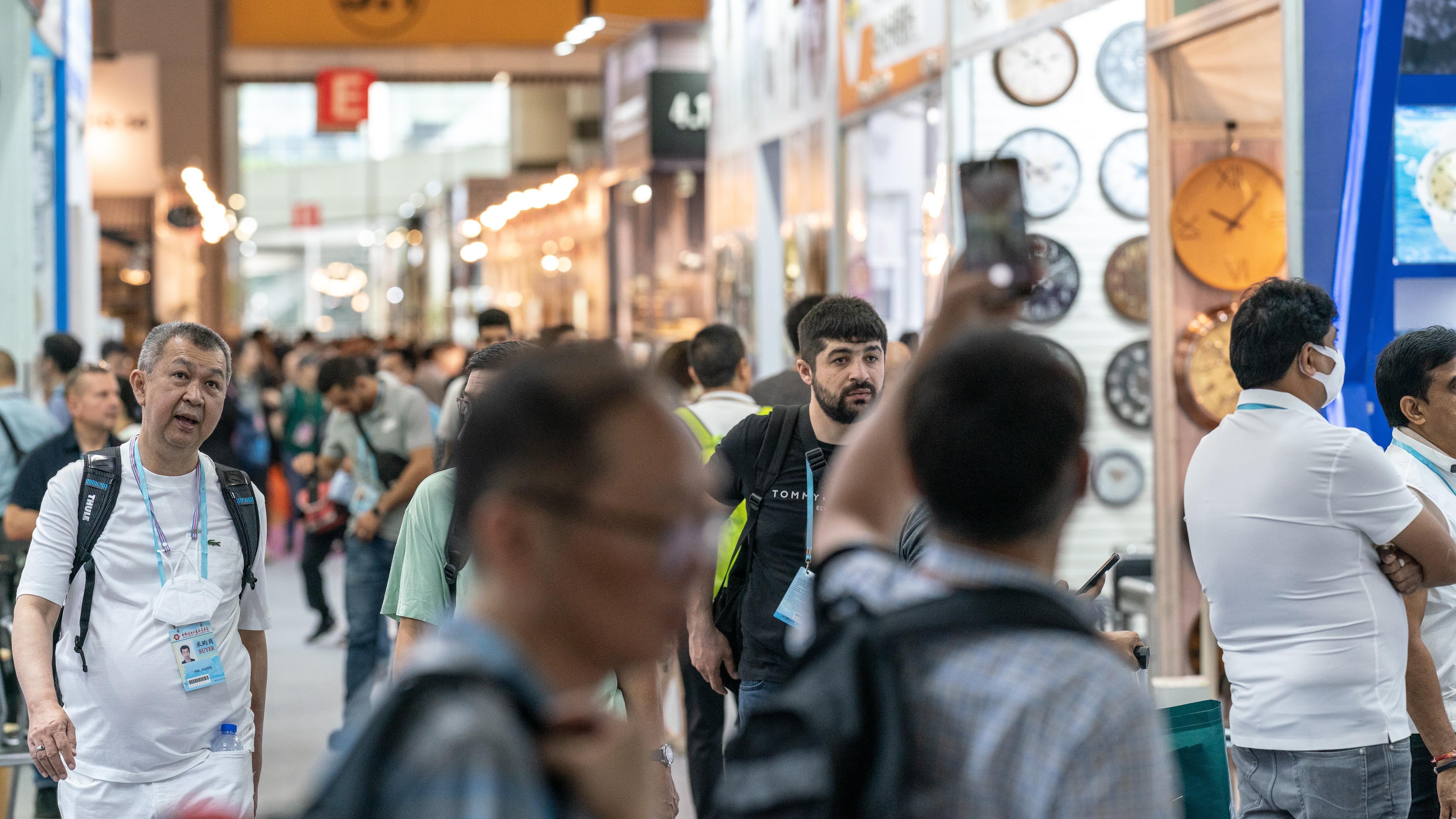 Sekitar 12 ribu perusahaan berpartisipasi dalam pameran Impor dan Ekspor Tiongkok (Canton Fair) ke-133