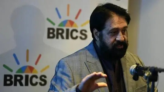 Anil Sooklal Duta Besar Afrika Selatan untuk BRICS menolak klaim bahwa blok tersebut bersaing dengan aliansi Barat seperti G7