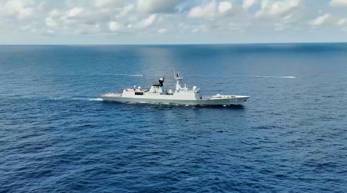 PLA Tiongkok Gelar Patroli Kesiapan di Sekitar Huangyan Dao