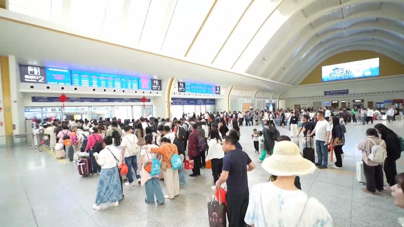 Mulai hari Minggu (13/4)