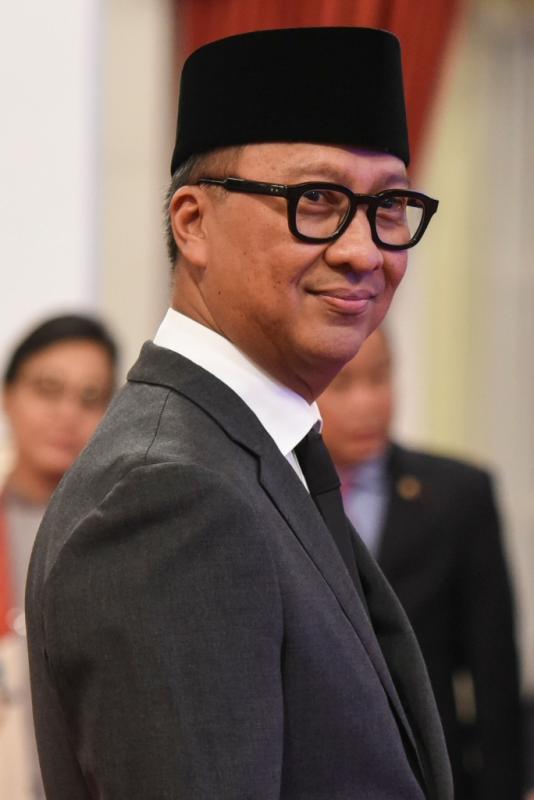 Menteri Perindustrian