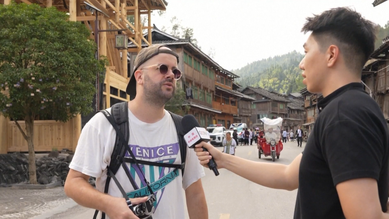 Musim Panen Raya Menarik Wisatawan ke Desa Etnis Minoritas di Guizhou yang Diakui oleh PBB