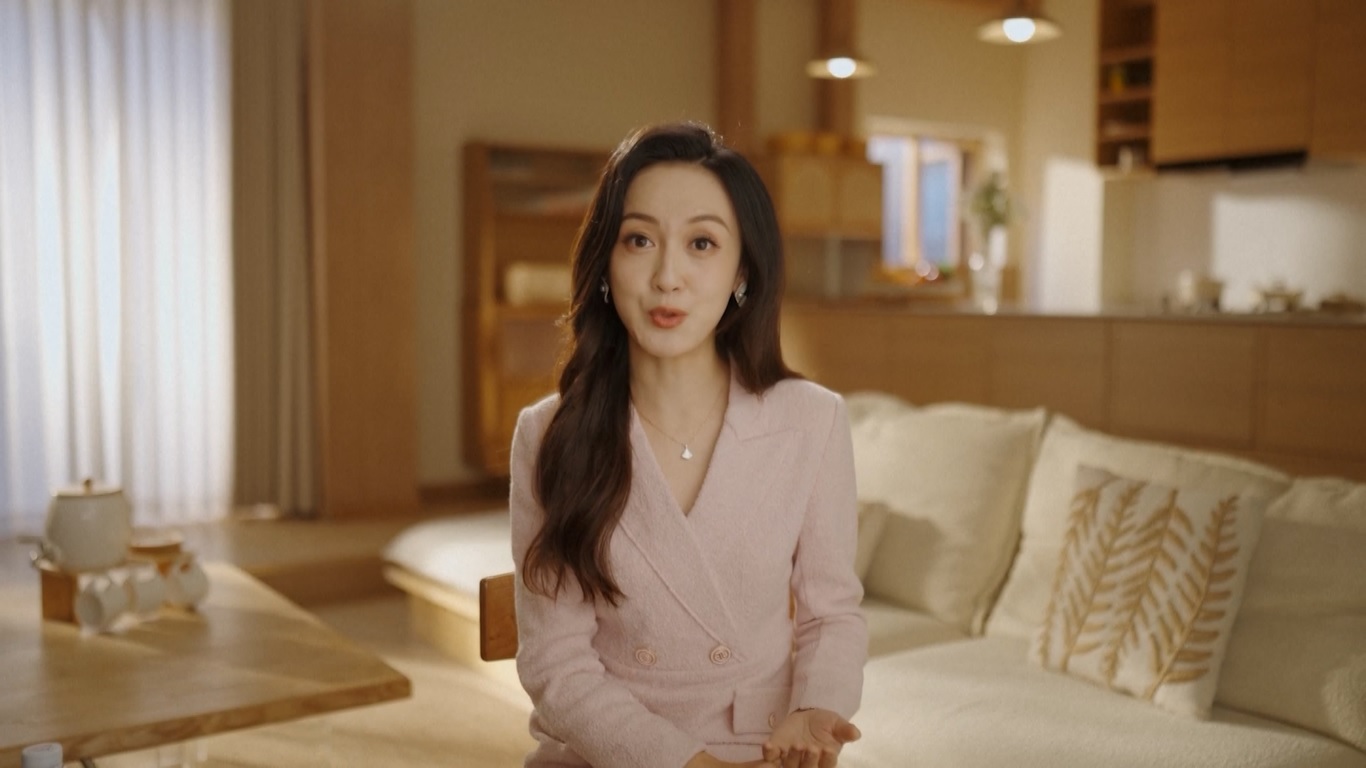 Dokumenter CGTN Hotline Beijing memperkenalkan bagaimana warga menggunakan layanan ini setiap hari untuk menyelesaikan perselisihan dan membantu kota meningkatkan tata kelolanya