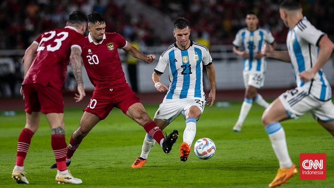 Pemain Timnas Indonesia Shayne Pattynama bermain penuh saat Viking FK mengalahkan Brann pada pertandingan lanjutan Liga Norwegia di Stadion Brann