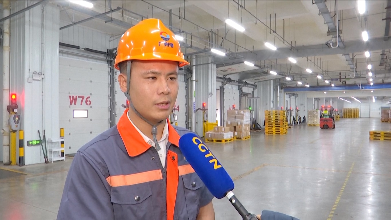 Pusat Rantai Dingin Internasional di Pelabuhan Nansha di Guangzhou