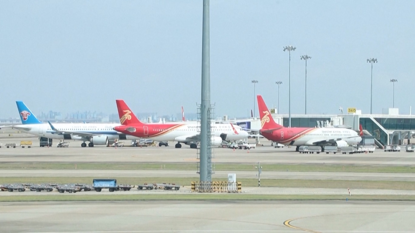 Skala Industri Penerbangan Sipil Tiongkok Capai Titik Tertinggi Baru di Semester Pertama 2025