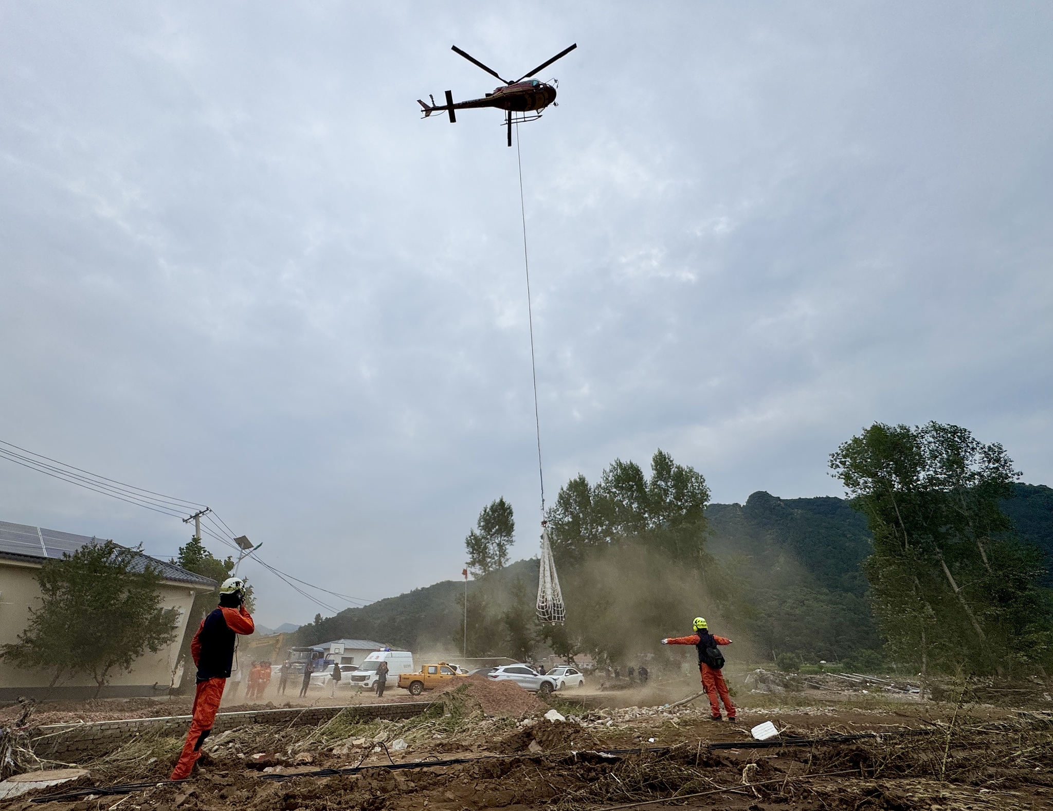 Beijing Percepat Upaya Pemulihan Pasca Hujan Lebat yang Jarang Terjadi