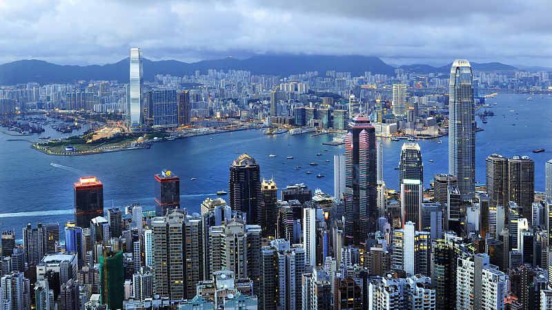 PKT telah mengambil serangkaian tindakan yang mengatasi gejala dan akar penyebab untuk melahirkan praktik kebijakan 'Satu Negara Dua Sistem' di Hong Kong dan Makau dan telah membuat pencapaian bersejarah