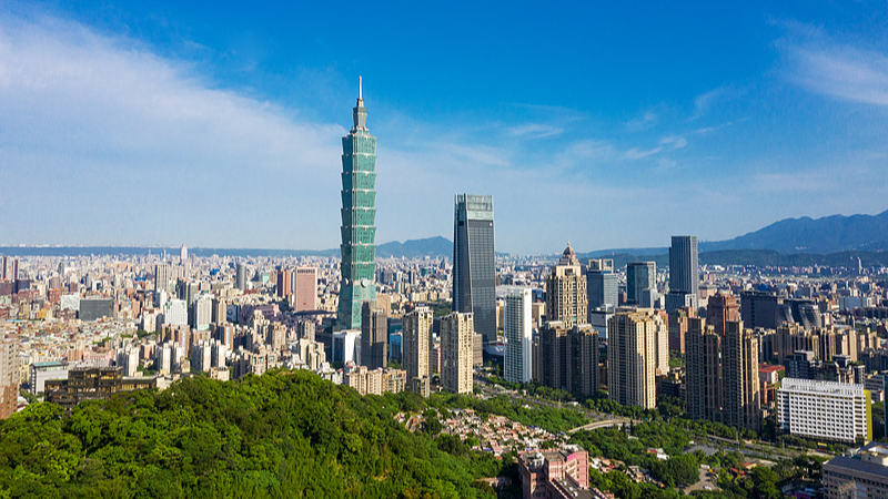 Tiongkok selalu dengan tegas menentang segala bentuk pertukaran resmi antara otoritas Taiwan dan negara mana pun yang memiliki hubungan diplomatik dengan Tiongkok kata juru bicara Kementerian Luar Negeri Tiongkok Mao Ning