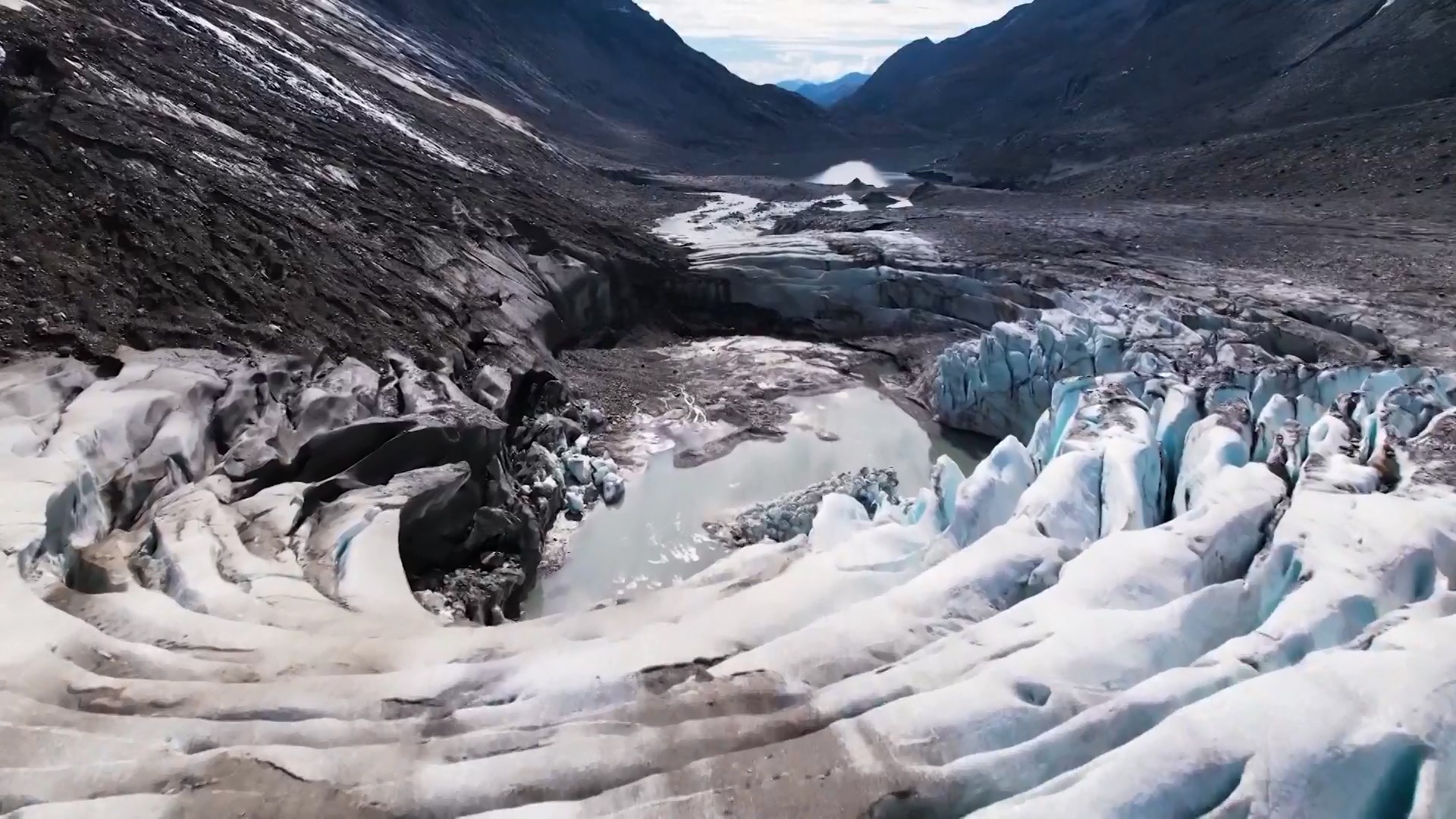Kerja sama tersebut mencapai puncaknya ketika Perjanjian Paris tentang perubahan iklim ditandatangani pada 2015