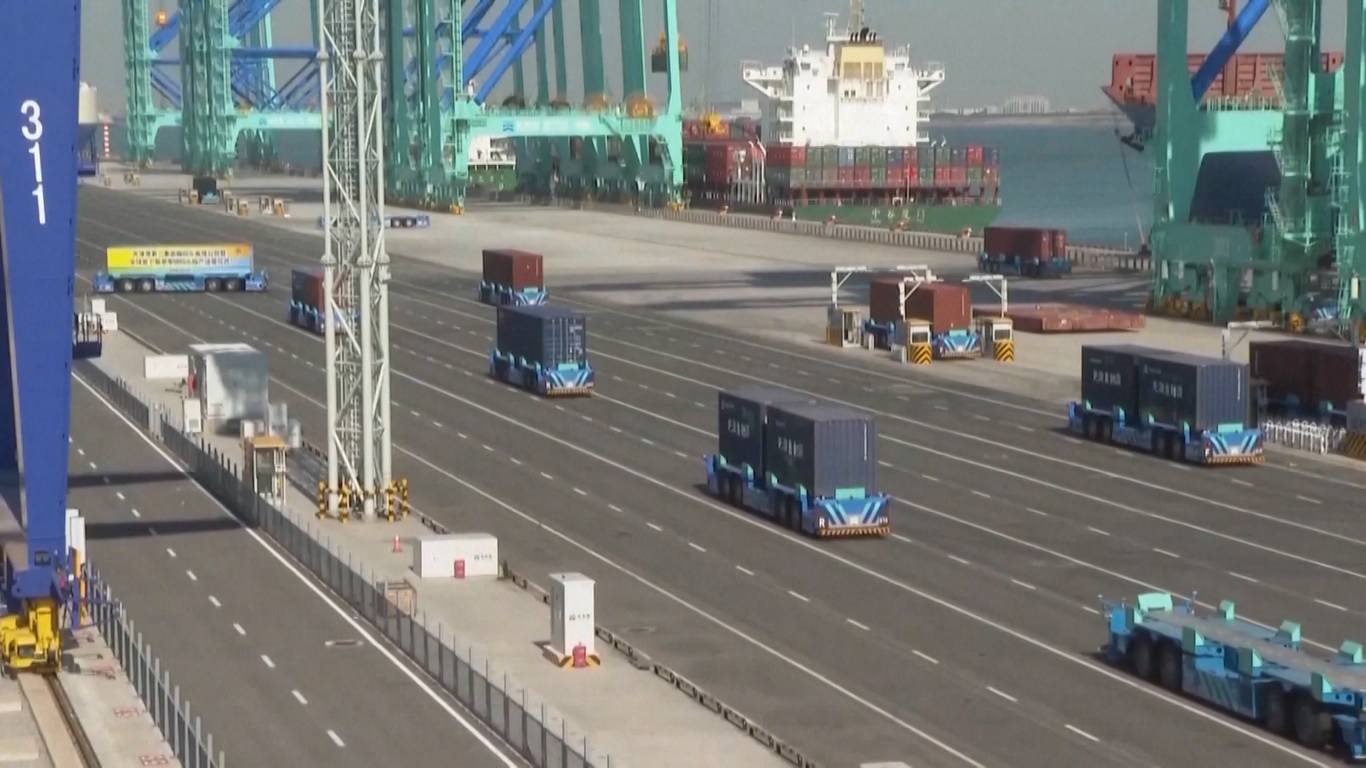 Langkah tersebut merupakan bagian dari rencana penyesuaian tarif tahunan yang mulai berlaku pada tanggal 1 Januari 2025