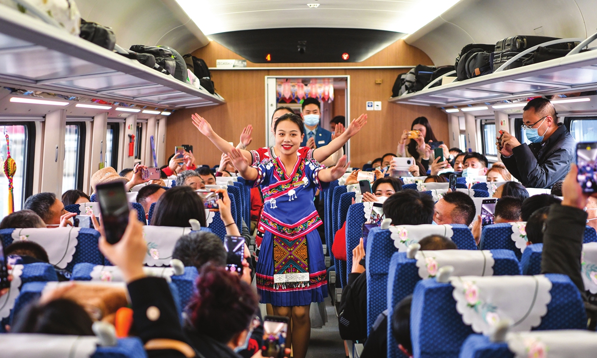 Puncak Perjalanan Lintas Wilayah Sempoyongan Dituntut untuk Memastikan Orang Pulang ke Rumah dengan Selamat pada Festival Chunyun Yang Akan Datang