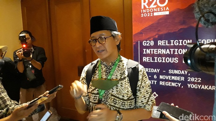 Para pakar akan mengulas beragam persoalan kontemporer dari sudut pandang Islam Salah satunya adalah pembahasan tentang posisi Piagam PBB di mata syariat Islam