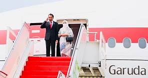 Setibanya di Bandara Internasional Zainuddin Abdul Madjid