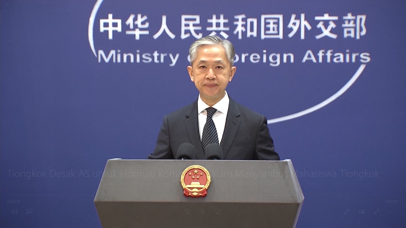 Ini untuk menanggapi laporan FBI yang telah menangkap dan mendakwa seorang mahasiswa Tiongkok dengan tuduhan penipuan visa setelah mencuri dokumen aplikasi untuk belajar di AS