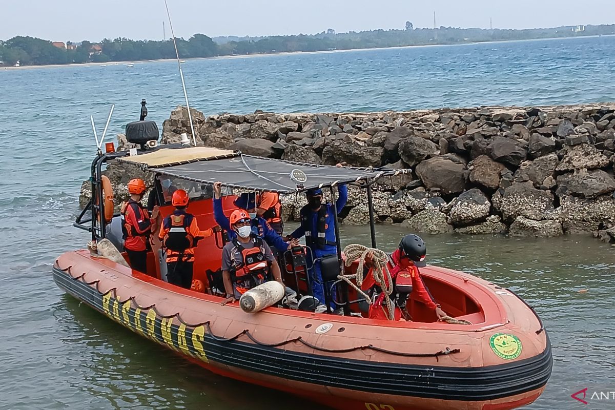 Tim Sar Lanjutkan Pencarian Jurnalis Yang Hilang Kontak Ke Sisi Utara Gunung Anak Krakatau
