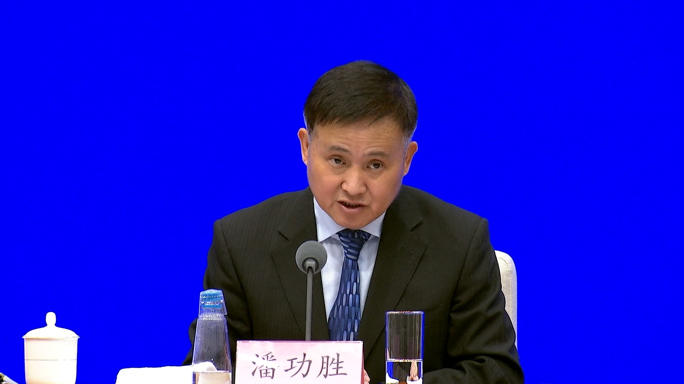 Hal itu disampaikan oleh Gubernur Bank Sentral Tiongkok